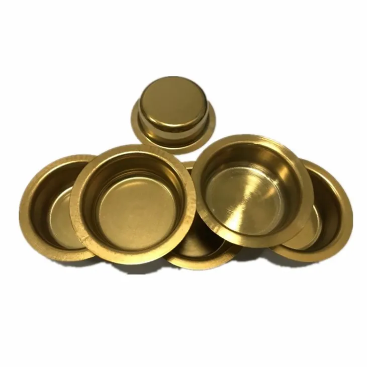 Pouzdro na přesné lisování a ohýbání